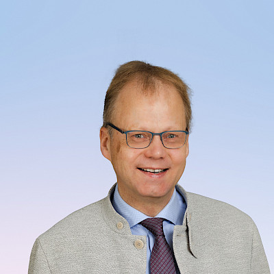Portrait-Foto von Andreas Schmidt
